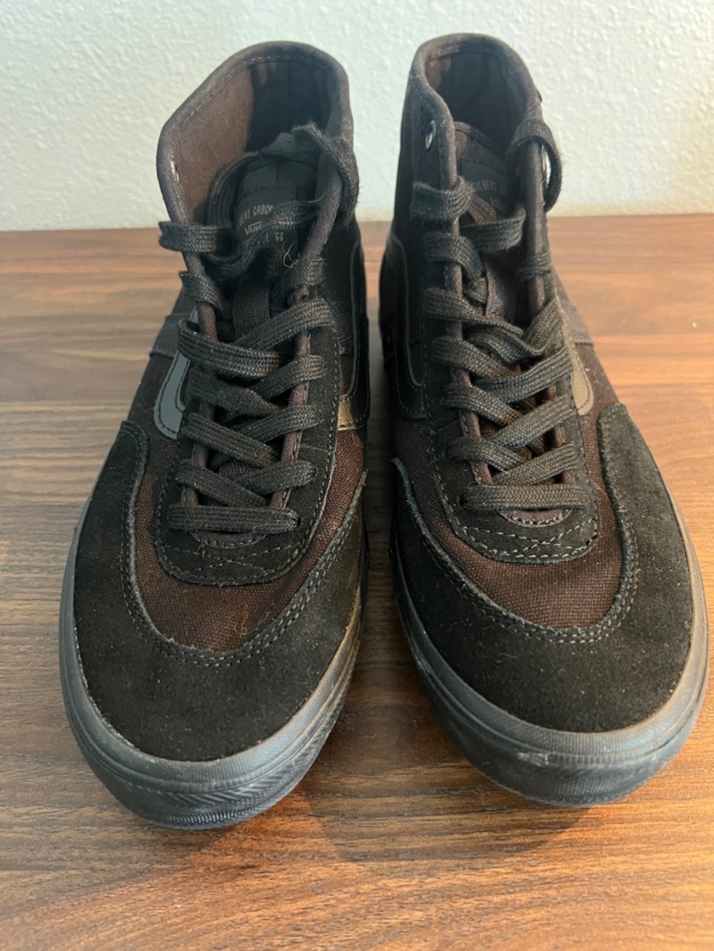 Vans Gilbert Crockett Black High-Top Canvas and Suede Sneakers Men’s 7